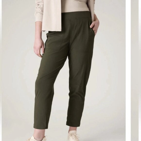 Athleta Brooklyn Utility Ankle Pants - Aspen Olive Size 16 - Picture 1 of 6